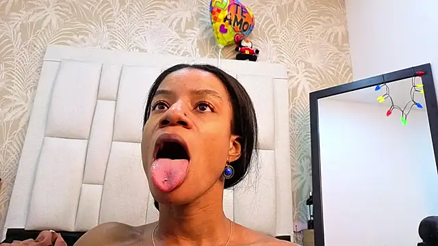 dafnnelewis's cam snapshot