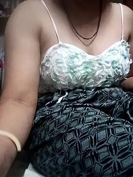 Annuhot143's cam snapshot