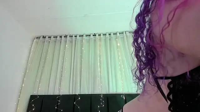 party-naugthysex's cam snapshot