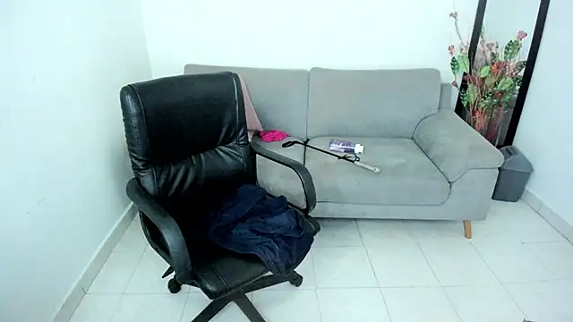 Adele_Sweett live sex cam