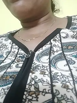 Monika_Telugu_Girl's cam snapshot