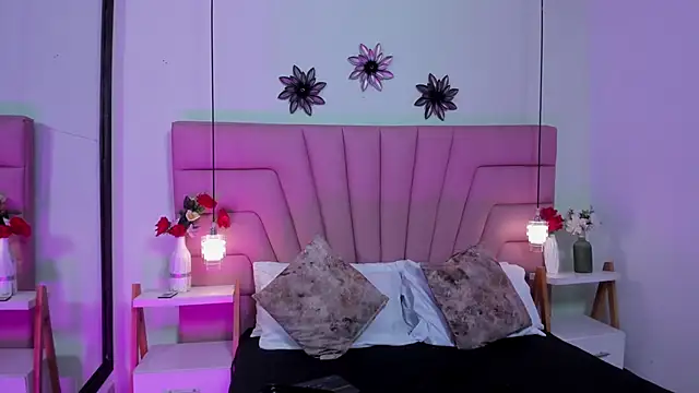 Kim_Luna1's cam snapshot