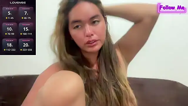 urasianlady live sex cam