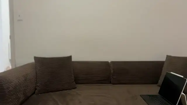 greekmythics's cam snapshot