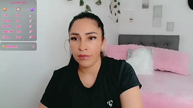 luna_lgomez_ live sex cam