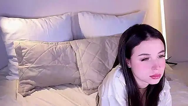 LANA_MILANO live sex cam