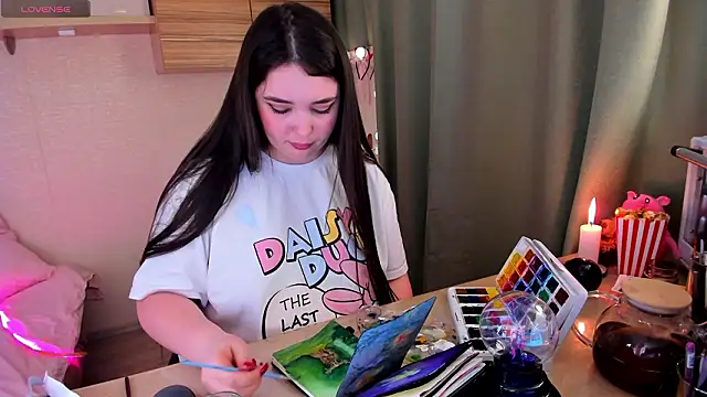 Alice_next_door's cam snapshot