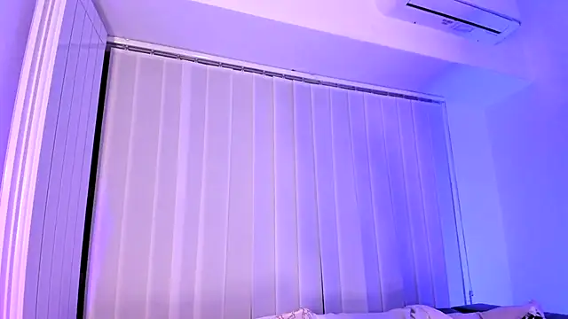 Beverly_Heart's cam snapshot