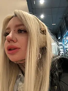 Chiibi's cam snapshot