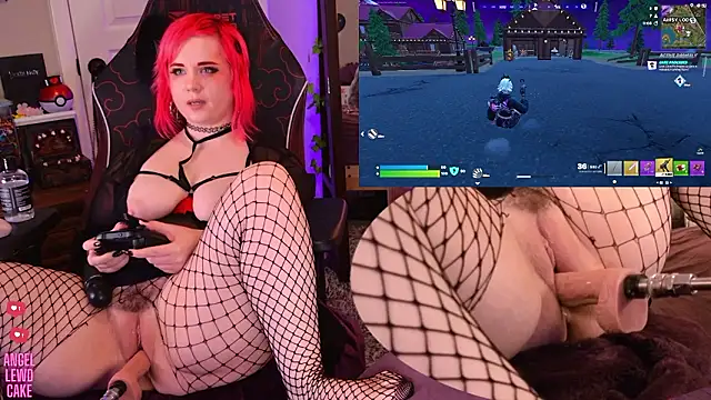 Angel-Lewd-Cake live sex cam