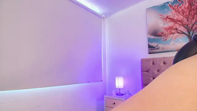 Julianaa_Castro_'s cam snapshot