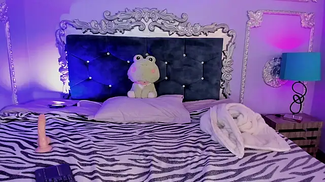 DhaliaRosse's cam snapshot