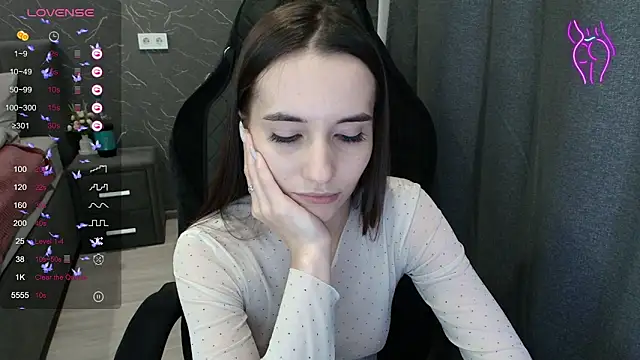 Alice_Weiss's cam snapshot