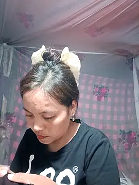 Alice-567's cam snapshot