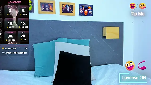 Andhrea_Vale's cam snapshot