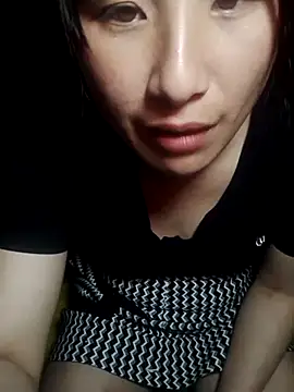 Emily-yy's cam snapshot