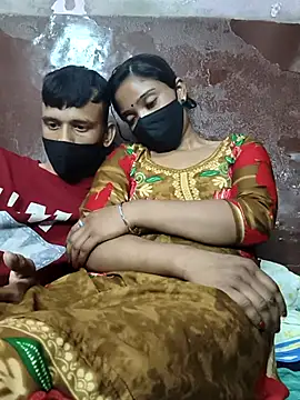 couplegk71 live sex cam