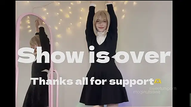 sweetuniporn live sex cam