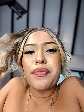 MystiqueXXX live sex cam