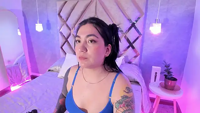 KathiaJenner's cam snapshot