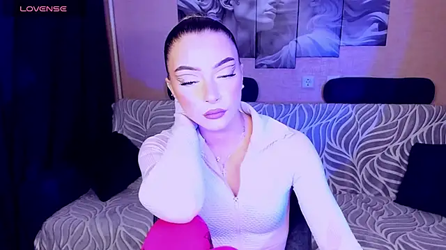 NoraCake's cam snapshot