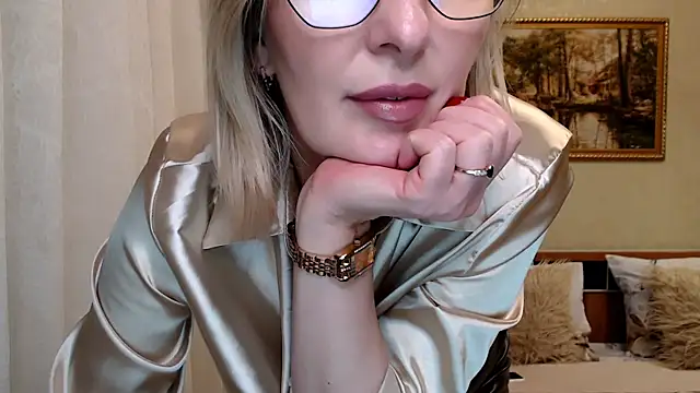 sensualEmilia live sex cam