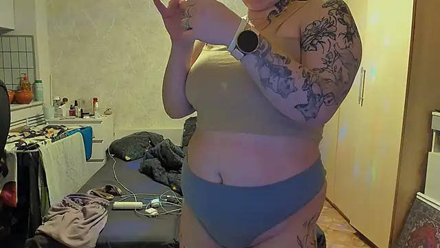 katya_idinax's cam snapshot