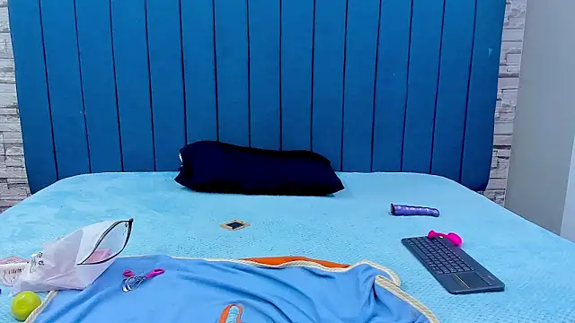 Amber-Horney's cam snapshot