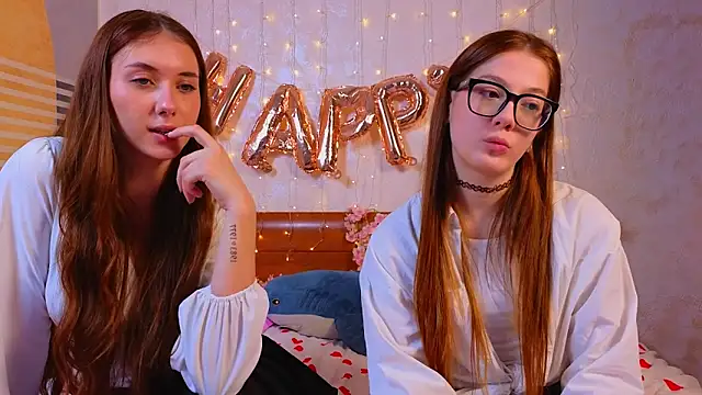 MelanieTwice's cam snapshot