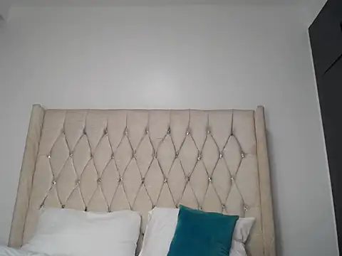 Pretty_Liya08's cam snapshot