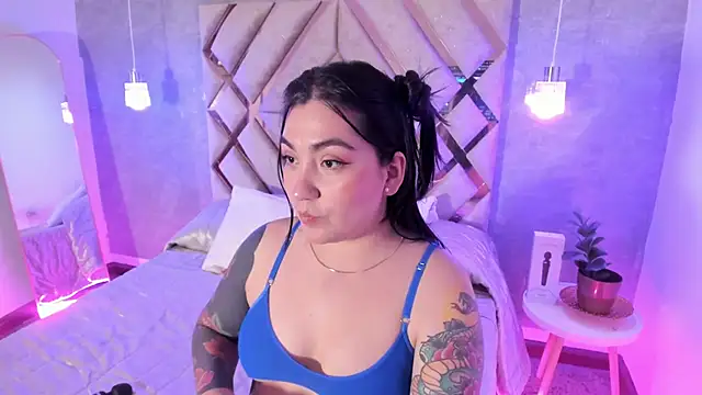 KathiaJenner's cam snapshot