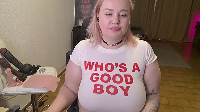 MargotGrey's cam snapshot