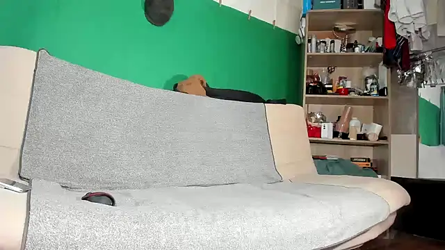 viraglaci18@xh's cam snapshot