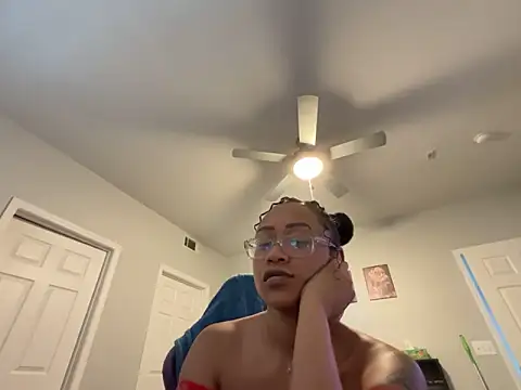 RylReese's cam snapshot