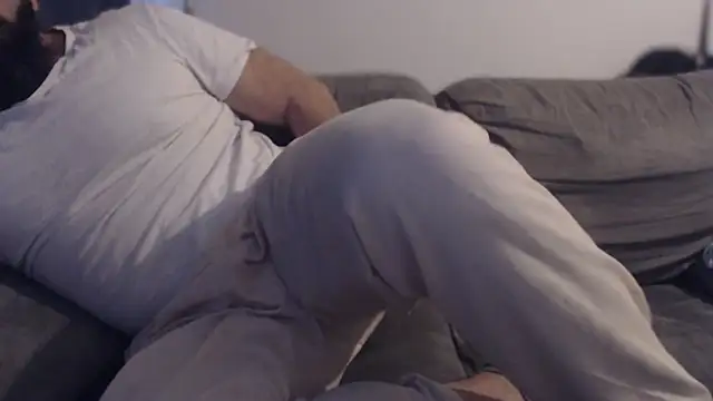 hugemachohandsome live sex cam