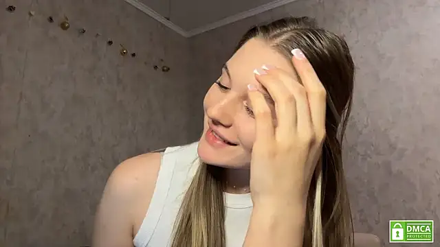 Jolievic live sex cam