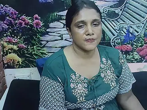 IndianSexyLady20's cam snapshot