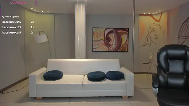 VeronicaBlue's cam snapshot