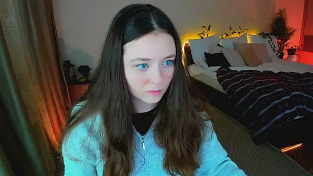 AlluringLookk live sex cam