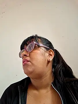 ZaidaWet live sex cam