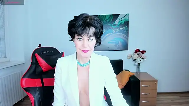 Silvia_Wallec live sex cam