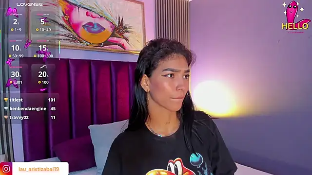 LauraAristizabal live sex cam