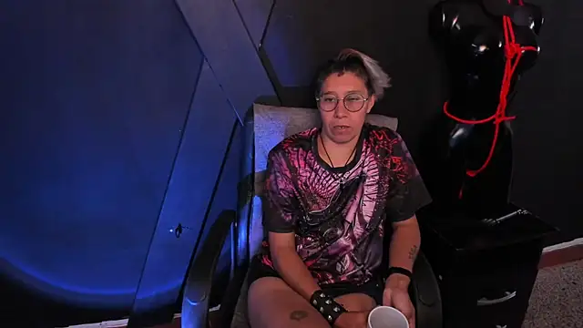 Kali_Panther's cam snapshot