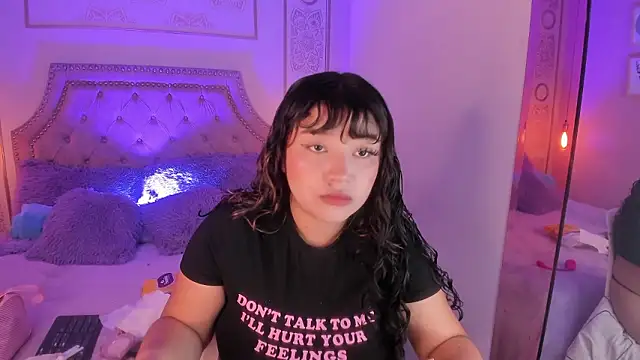 Honny_Blaice_'s cam snapshot