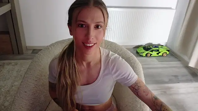 Deidi_sweet's cam snapshot