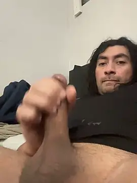 fifthbase007's cam snapshot