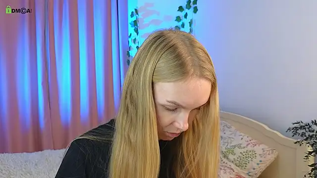 olivia_hi's cam snapshot