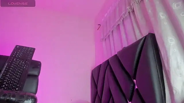 stephany_doll_ live sex cam