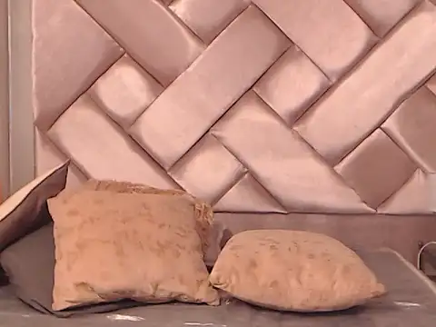 Ashleyroberst live sex cam