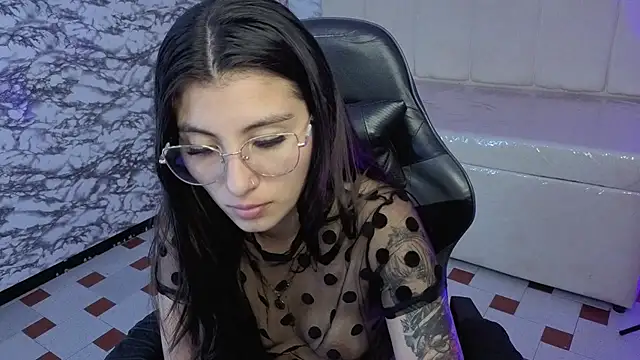 Cristal_love_v's cam snapshot